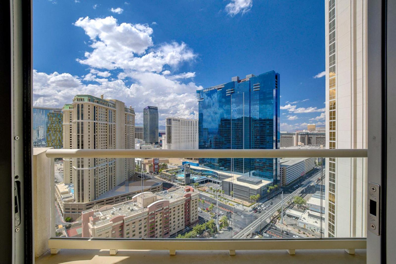 لاس فيغاس Premium Suite Mgm Signature High Flr Balcony Strip View المظهر الخارجي الصورة