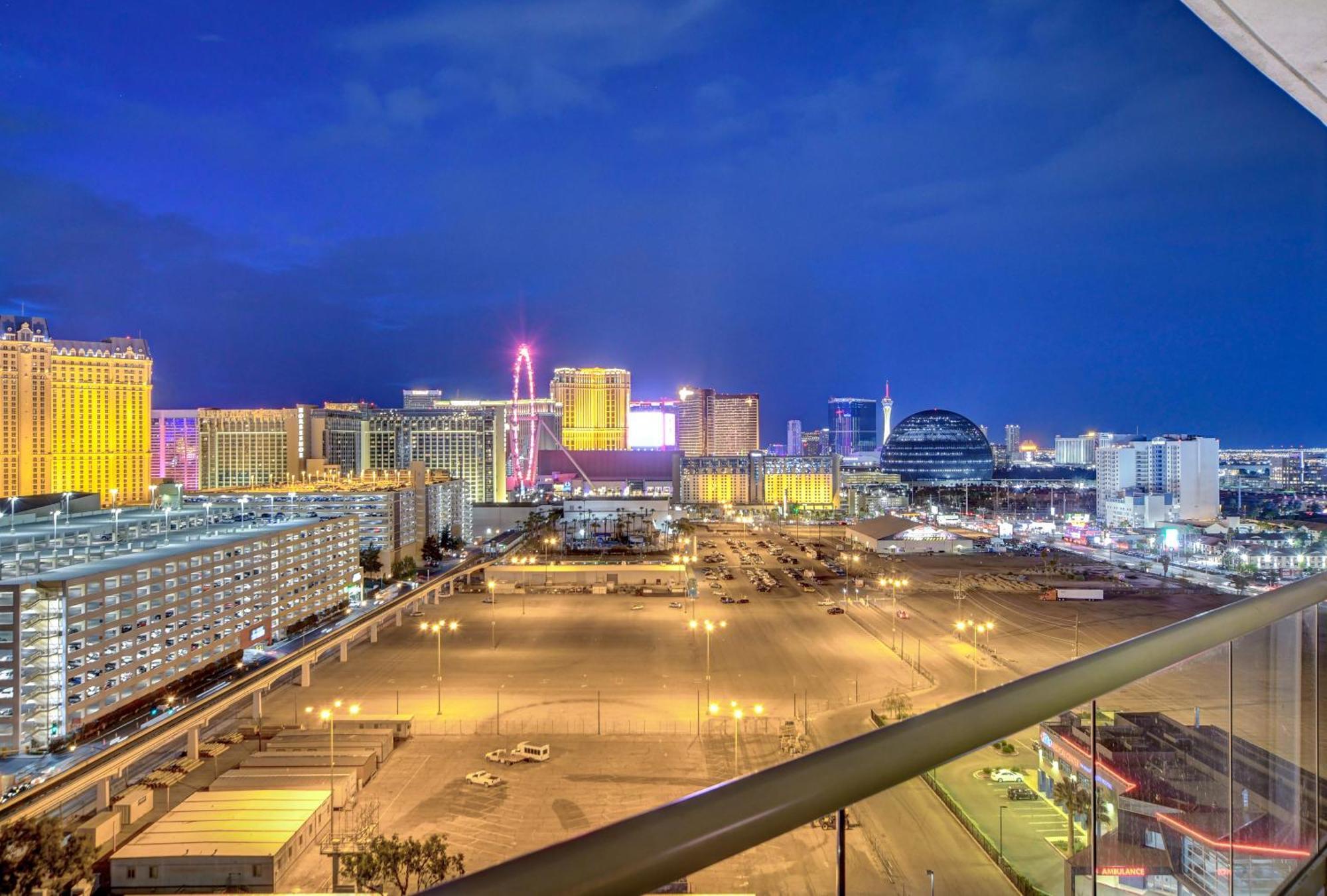 لاس فيغاس Premium Suite Mgm Signature High Flr Balcony Strip View المظهر الخارجي الصورة